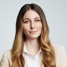 Nina Königshofer,<br>Senior Consultant, M.O.O.CON