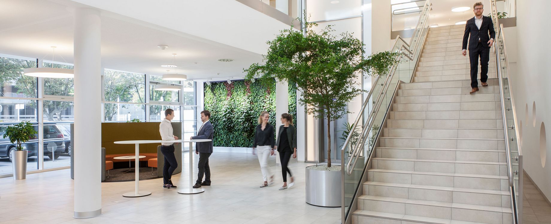 Das Zentrum des Smart Campus: Das Atrium © M.O.O.CON / Walter Oberbramberger